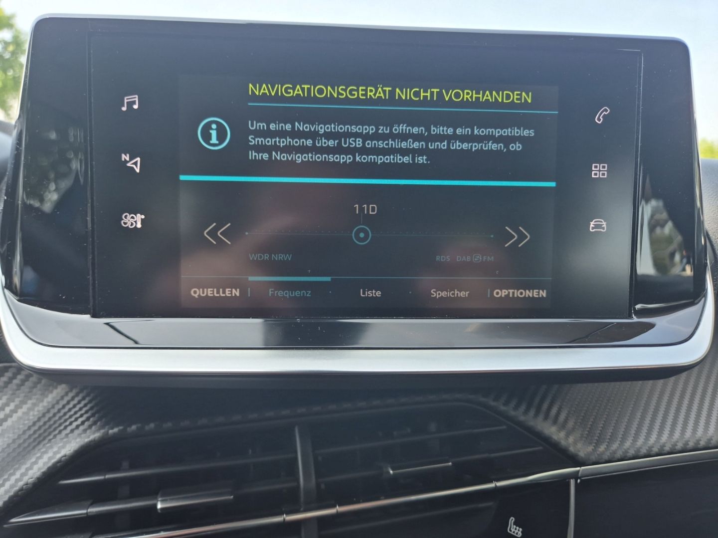 Peugeot 2008 Active Elektro - Samsaru's Car Outlet
