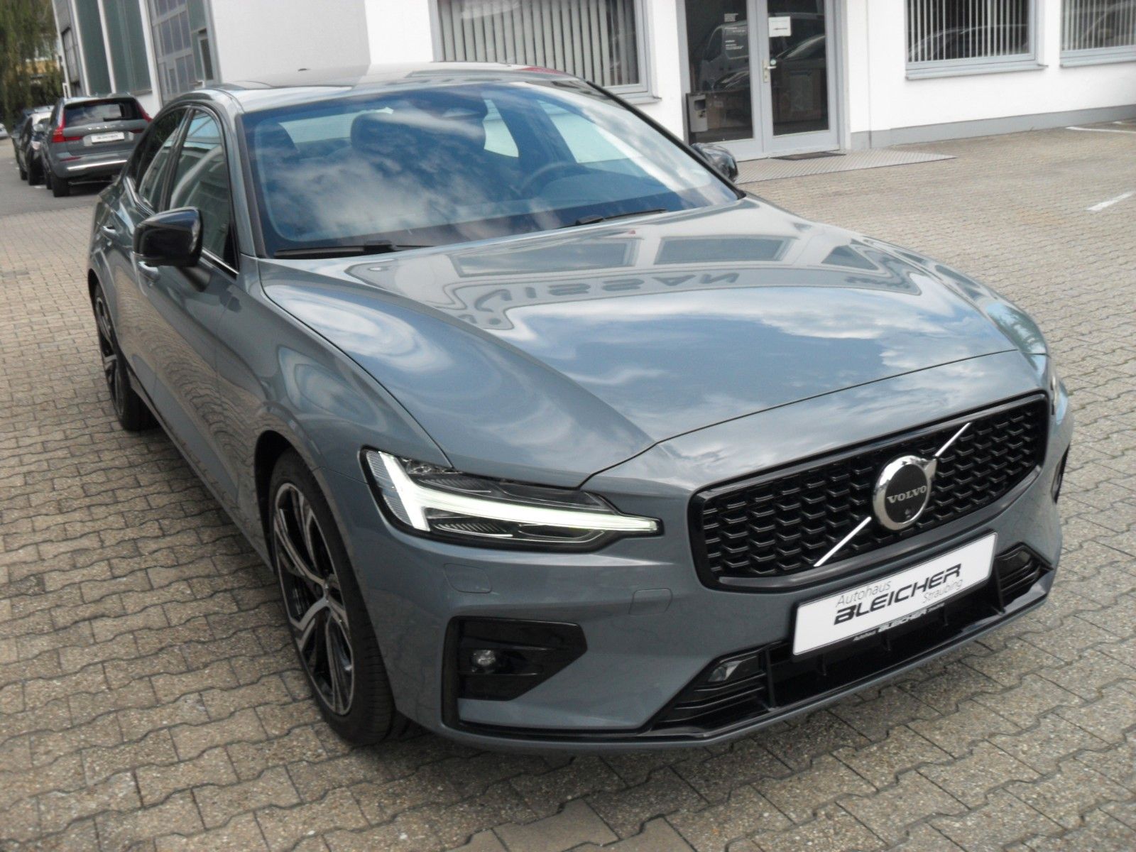 Volvo S60 Plus AWD | 360° | Harman K.| Standheizung