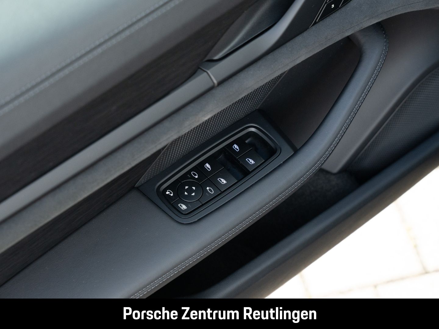 Porsche Taycan GTS BOSE 21-Zoll Luftfederung LED-Matrix