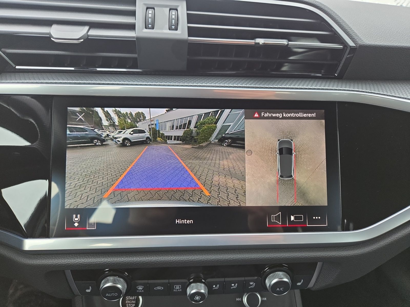 Audi Q3 advanced 40 TFSI quattro S tronic S LINE - Samsaru's Car Outlet