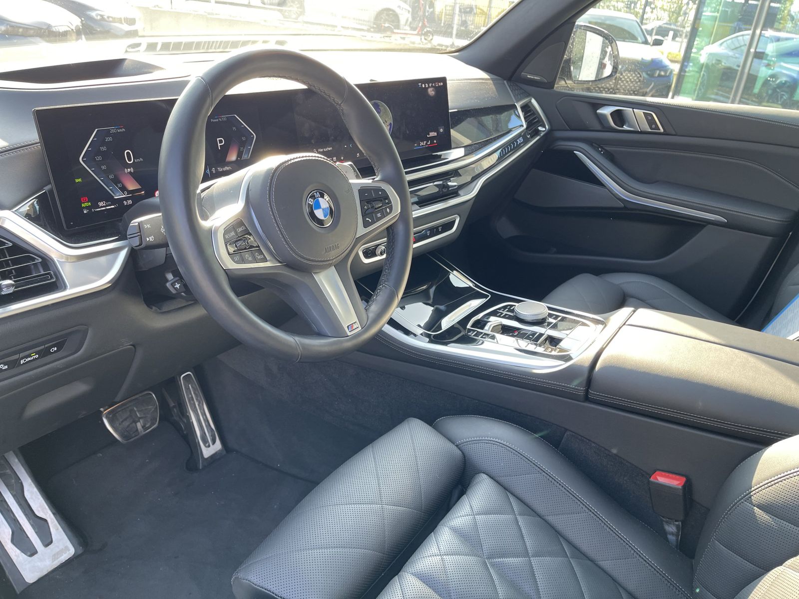 BMW X5 xDrive30d M Sport || 360 AHK Pano Komfortsitz