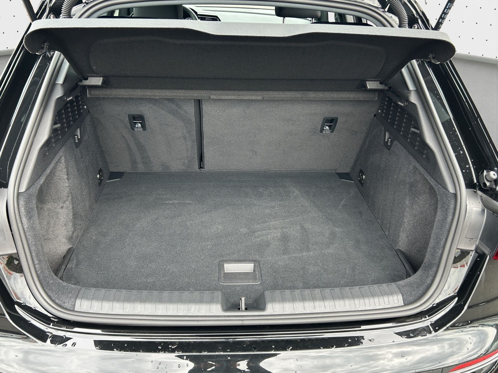 Audi A3 Sportback 35 TDI advanced - Samsaru's Car Outlet