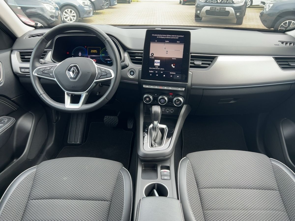 Renault Arkana 1.6 E-TECH INTENS - Samsaru's Car Outlet