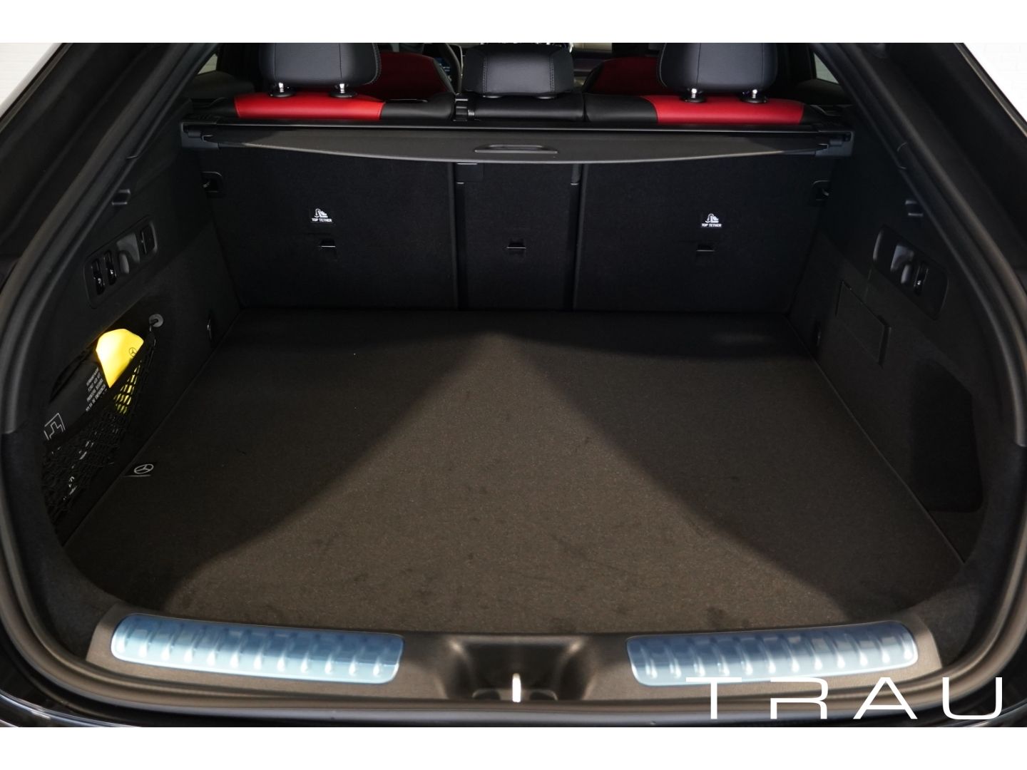 Mercedes-Benz GLC 220 d AMG Coupe Pano Luft HUD AHK 4Radlenkun