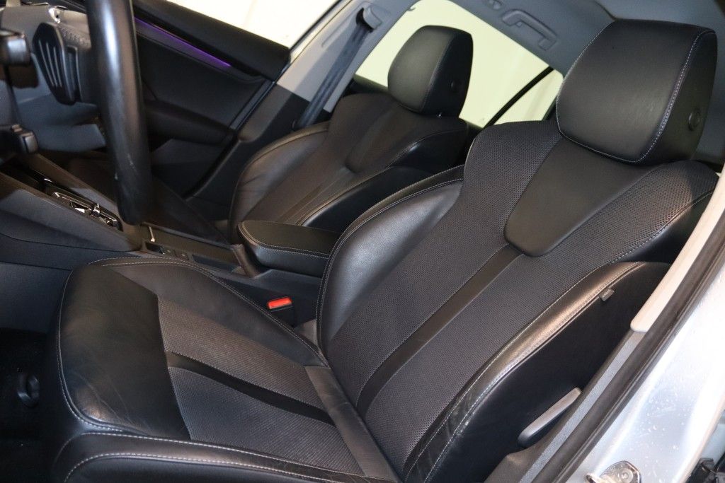 Skoda Octavia 2.0 TDI Ambition - Samsaru's Car Outlet