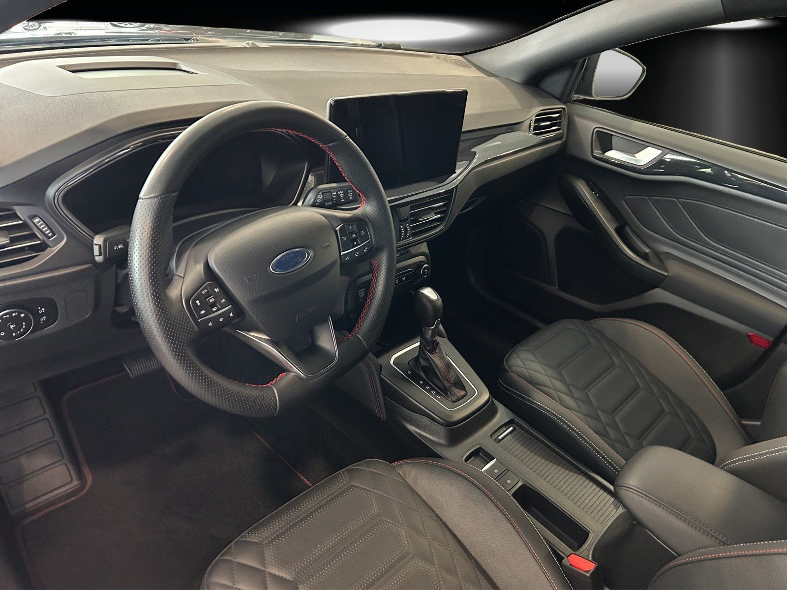 Ford Focus 1.0 ST-Line X Aut./LED/ACC/AHK/KAMERA/NAVI