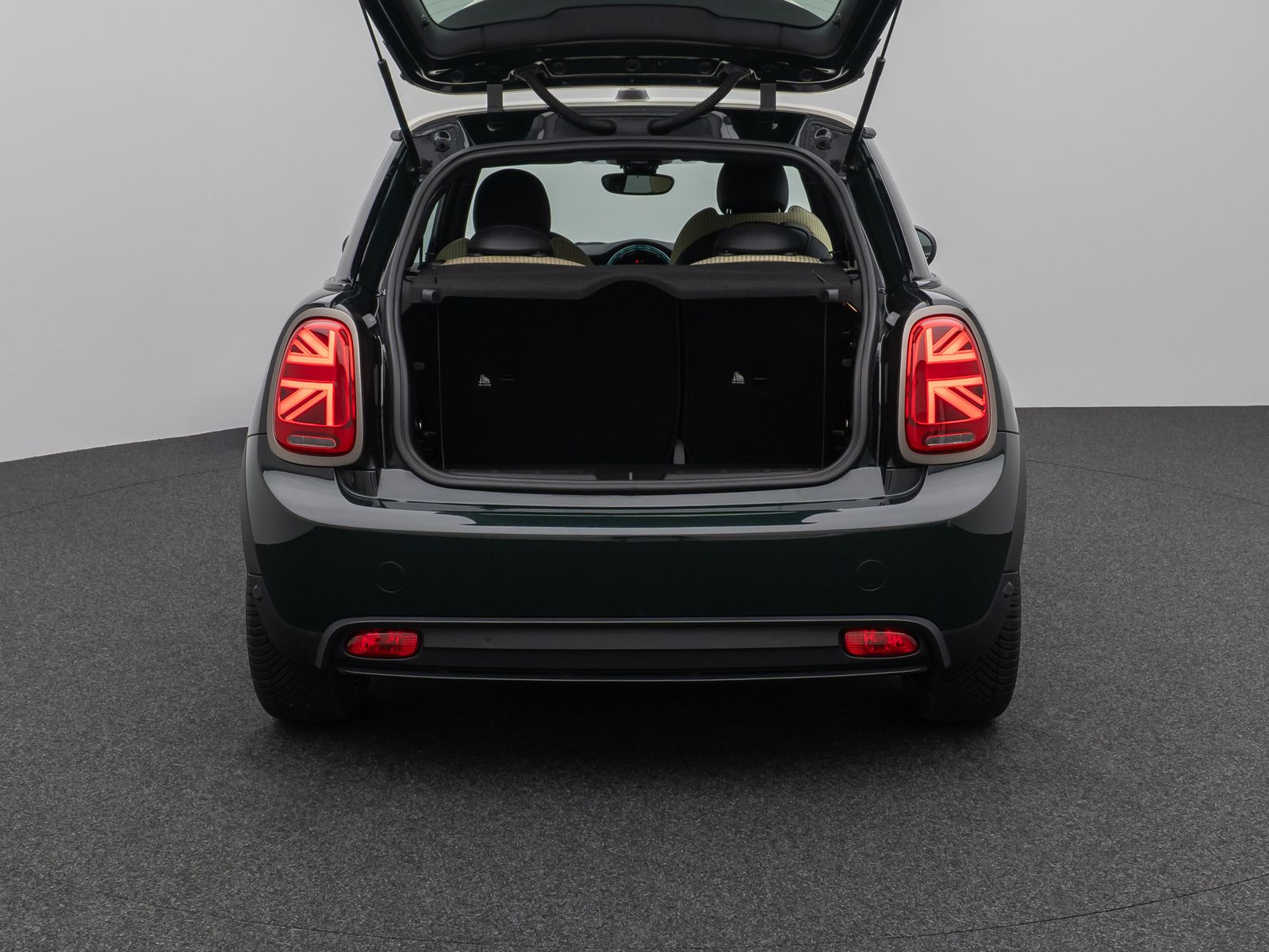 MINI COOPER SE Resolute Edition - Samsaru's Car Outlet