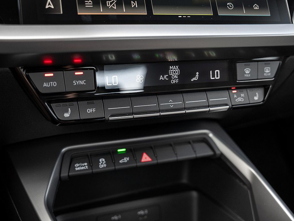 Audi A3 Sportback 40 TFSIe advanced - Samsaru's Car Outlet