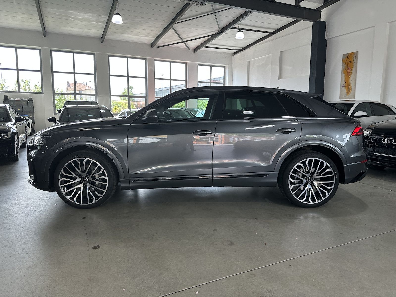 Audi Q8 45 Tdi quattro S Line - Samsaru's Car Outlet