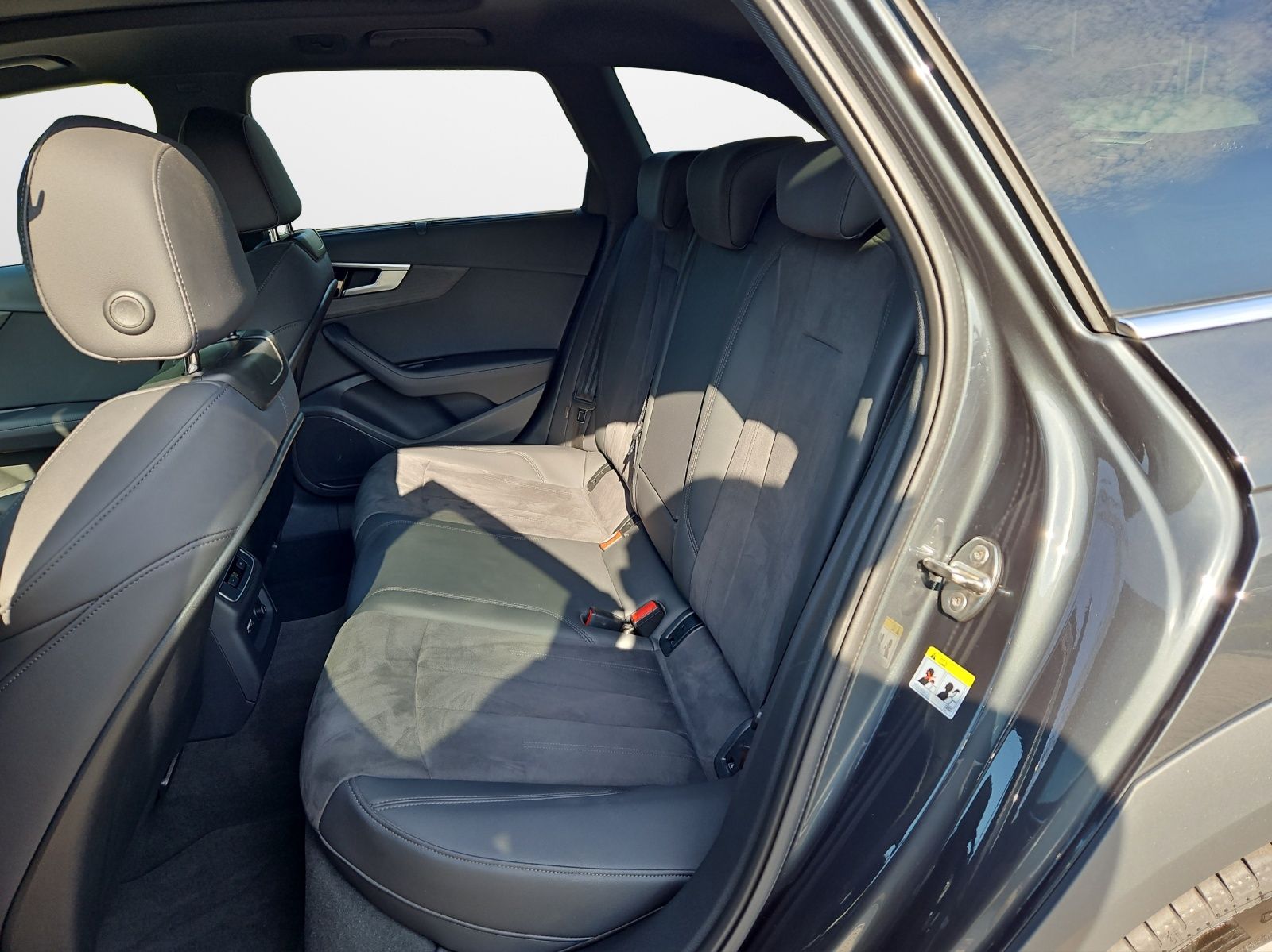 Audi A4 allroad 40 TDI S tronic quattro Navi plus LED