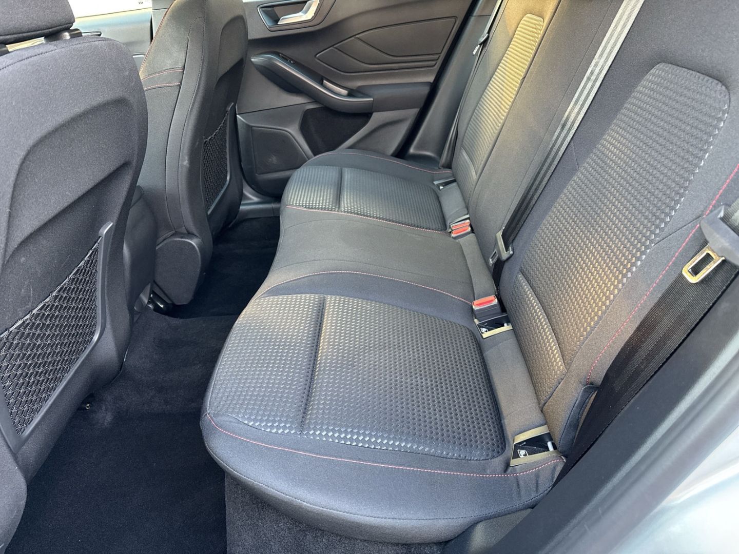 Ford Focus Turnier ST-Line 1.0 EcoBoost +LED+ACC+TWA+