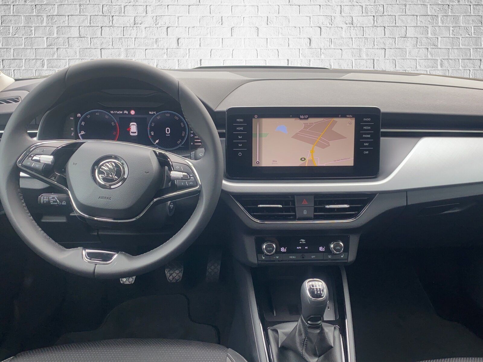 Skoda KAMIQ 1.5 TSI Business - Samsaru's Car Outlet
