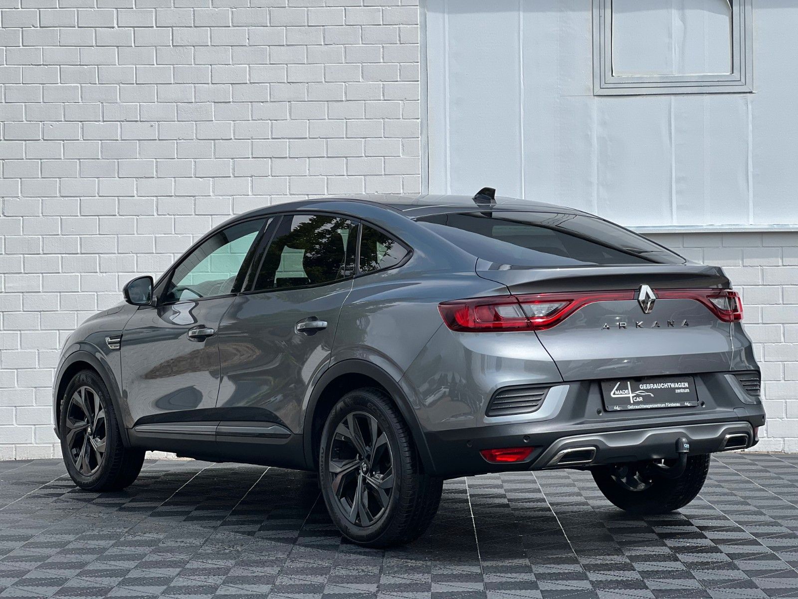 Renault Arkana R.S. Line - Samsaru's Car Outlet