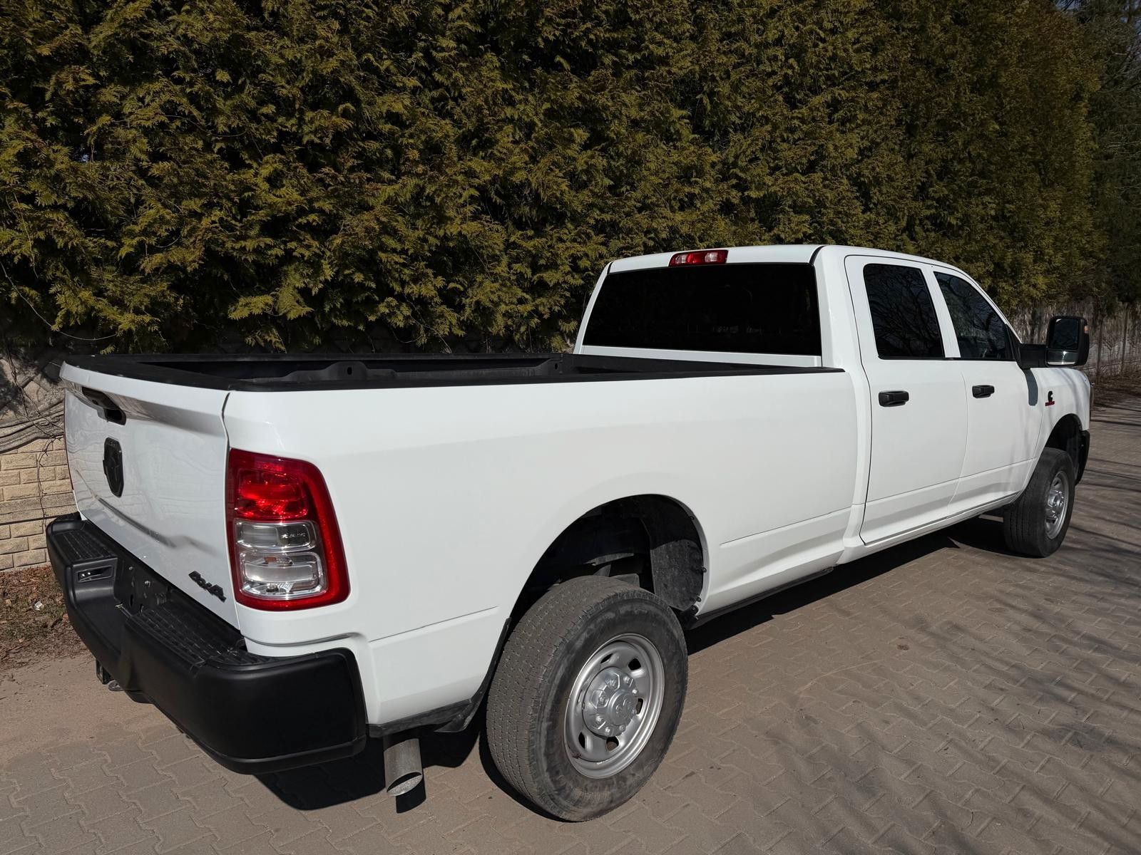 Dodge RAM 2500 CUMMINS LONG, 4X4, 6,7, 370KM