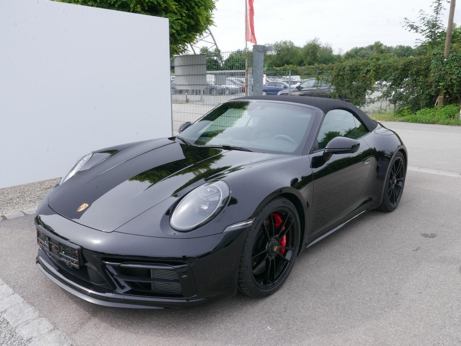 Porsche 911 Carrera GTS - Samsaru's Car Outlet