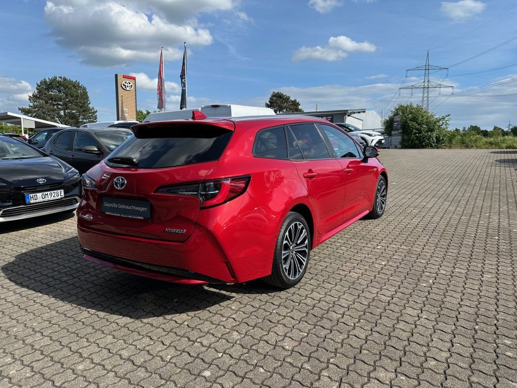 Toyota Corolla Touring Sports - Samsaru's Car Outlet