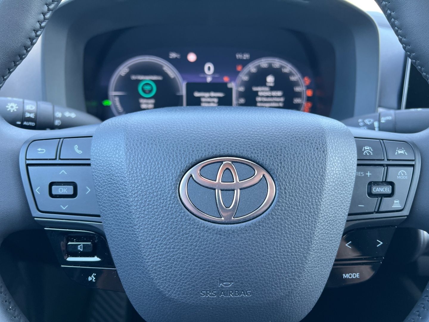 Toyota C-HR 1.8 Hybrid Team D.*NAVI*KLIMA*ACC*KAMERA