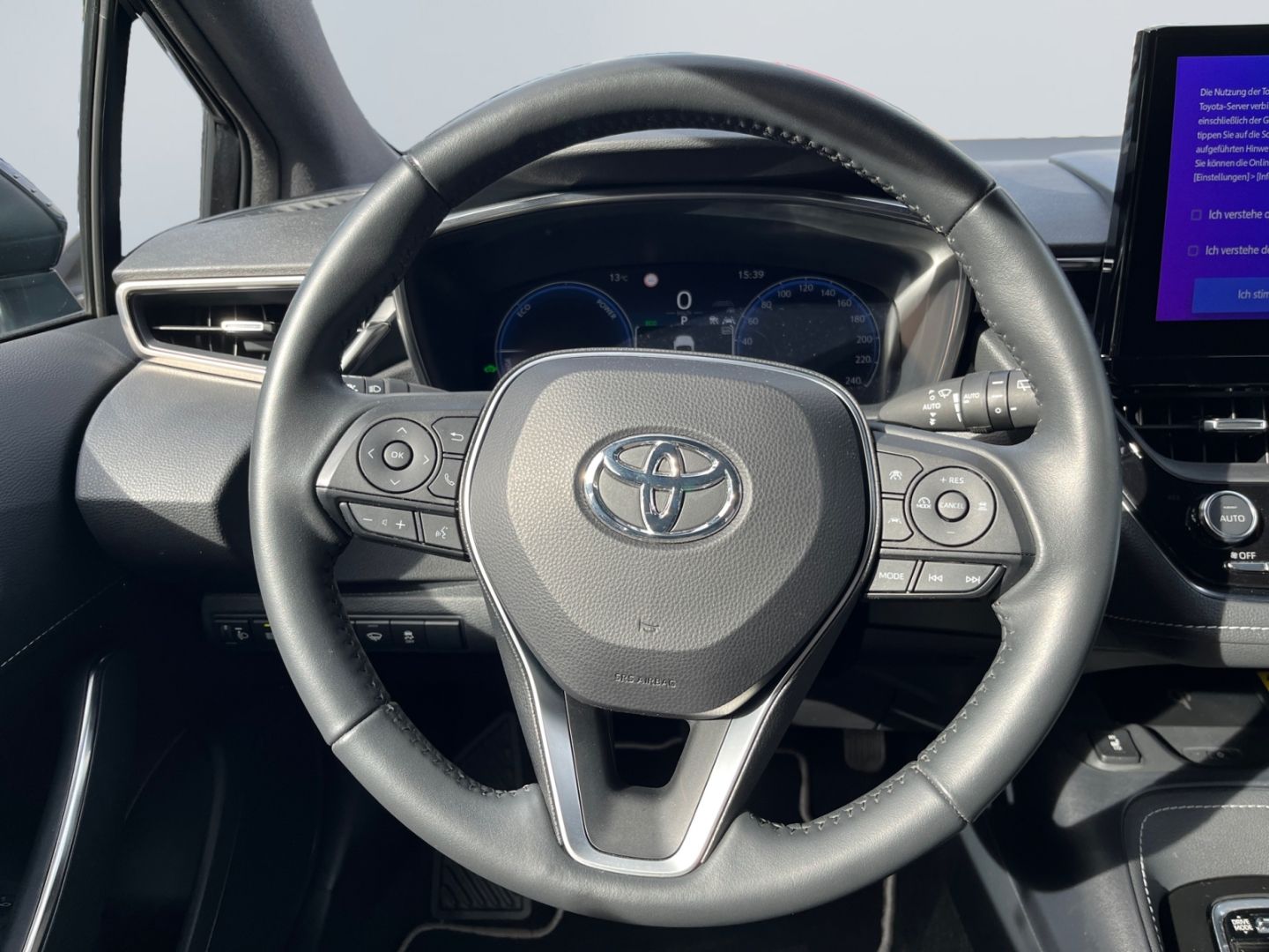 Toyota Corolla 1.8 Hybrid Team D *LED*ACC*RCam*SHZ*PDC*