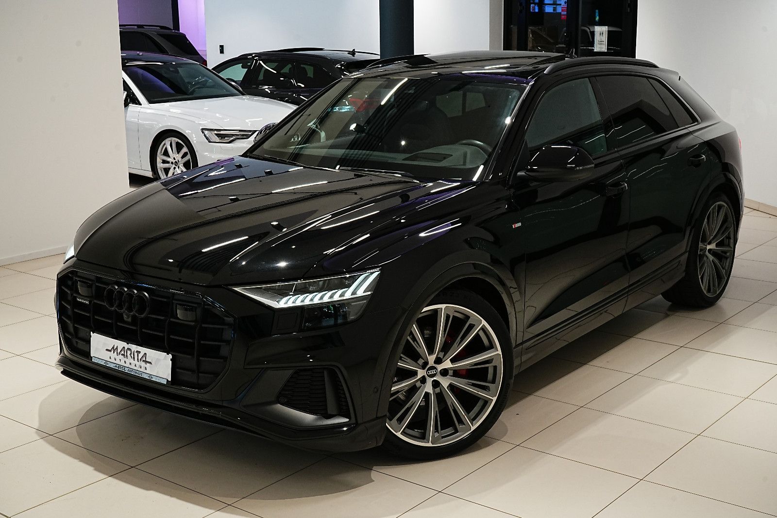 Audi Q8 50 S-LINE|ACC|HUD|LUFTF|MASSAG|PANO|360°|B&O|
