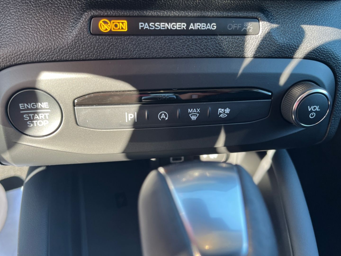 Ford Focus Turnier Titanium X Ganzj.-Reifen Winterpak