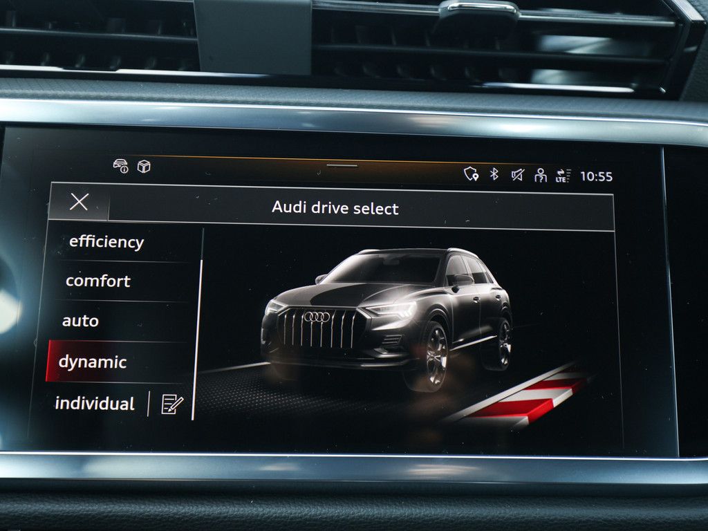 Audi Q3 S line 35 TDI quattro - Samsaru's Car Outlet