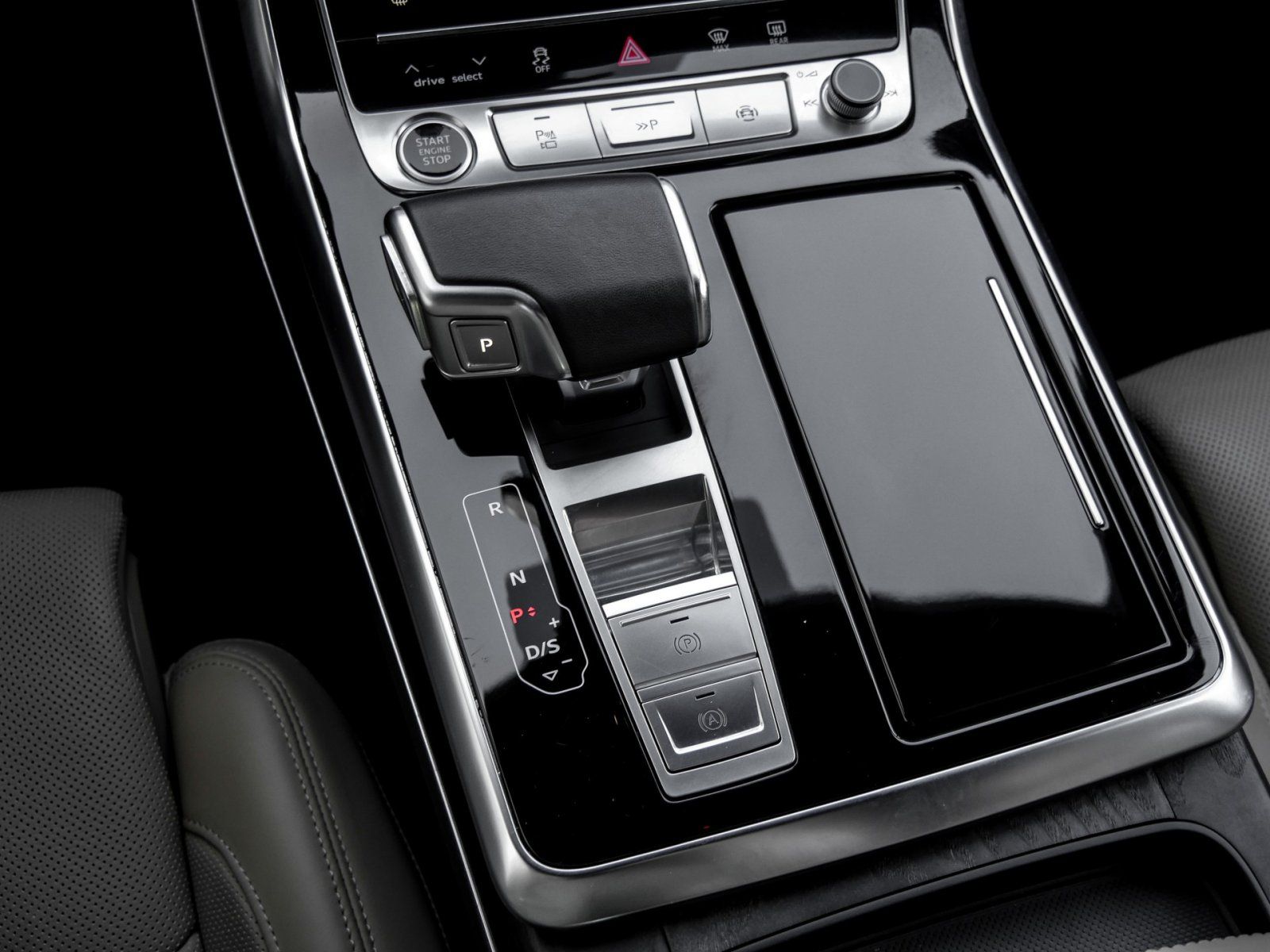 Audi Q7 S line 55 TFSI e AHK 360° HUD B&O Keyless
