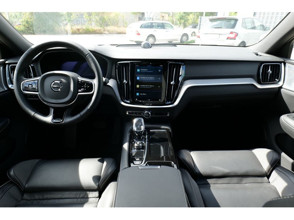 Volvo S60 Lim. T8 Ultimate Dark Recharge Plug-In Hybri