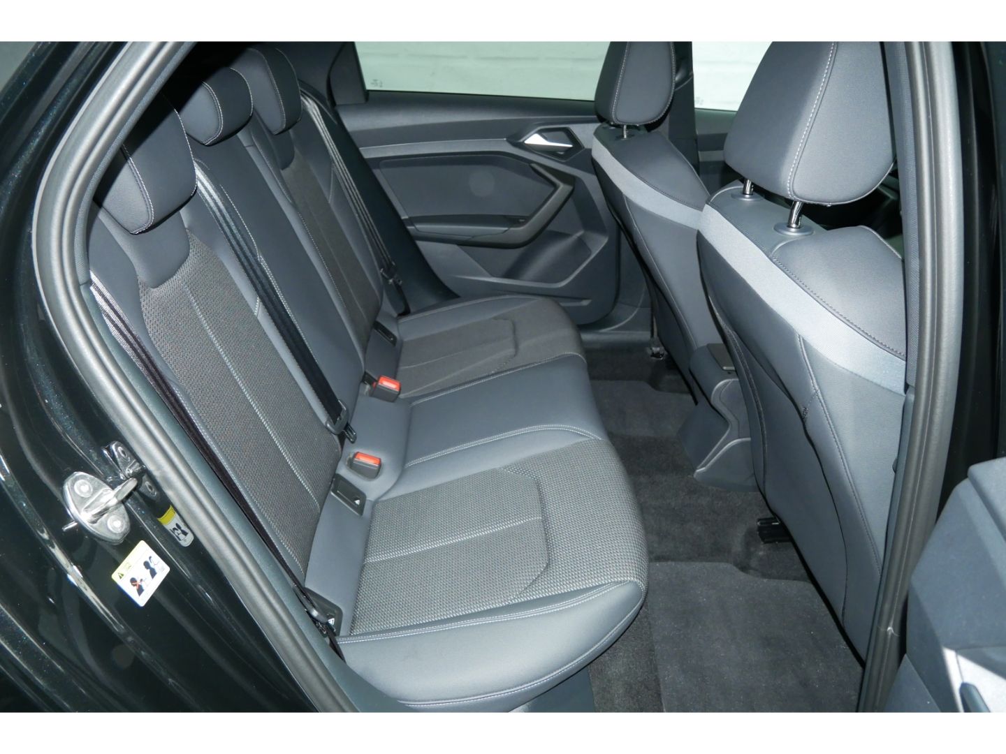 Audi A1 SB 30 TFSI S line LED+MMI+Leder+Virtual+PDC