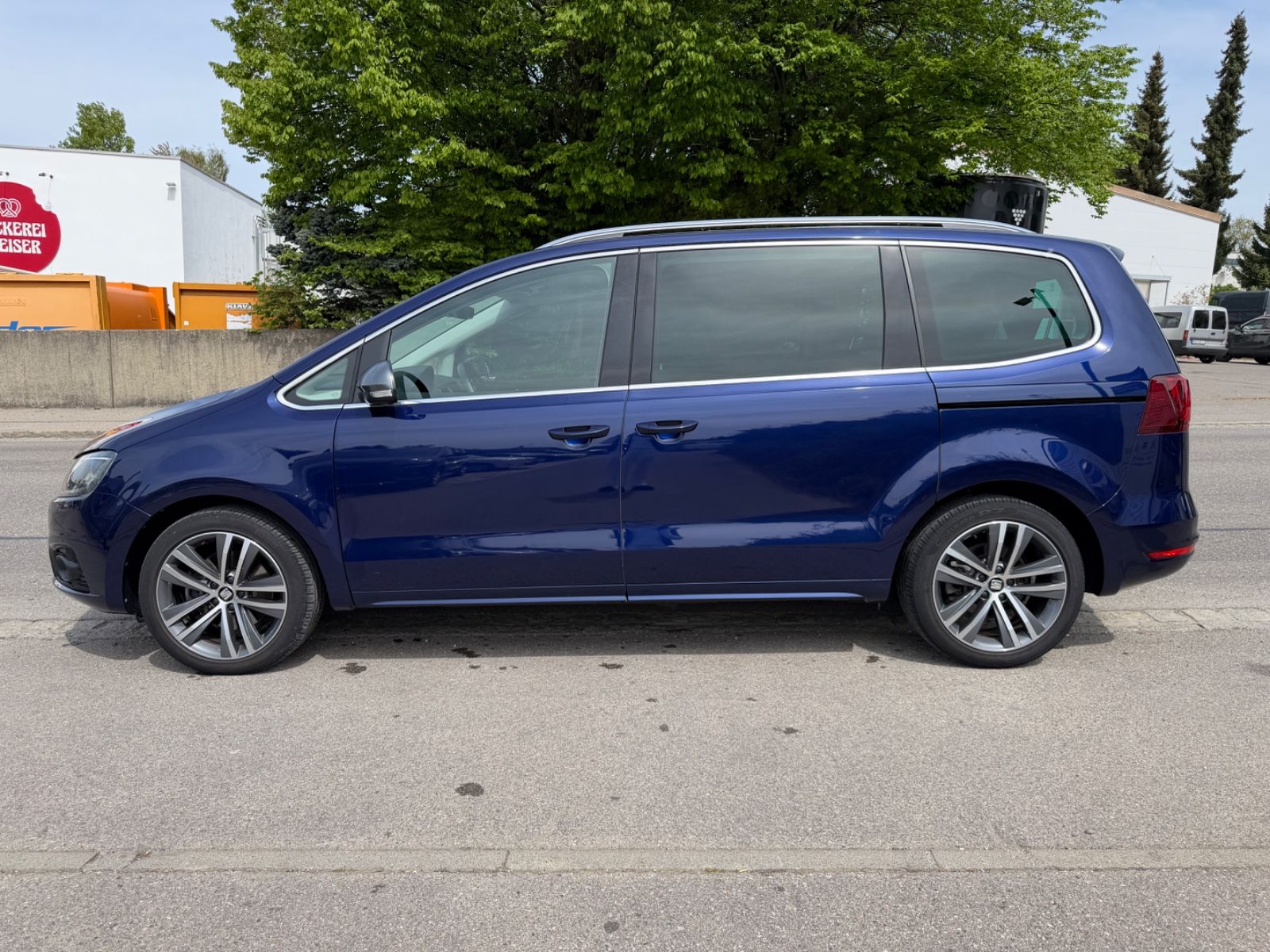 Seat Alhambra 1.4 TSI FR-Line DSG NAVI/ACC/AHK/1.Hd