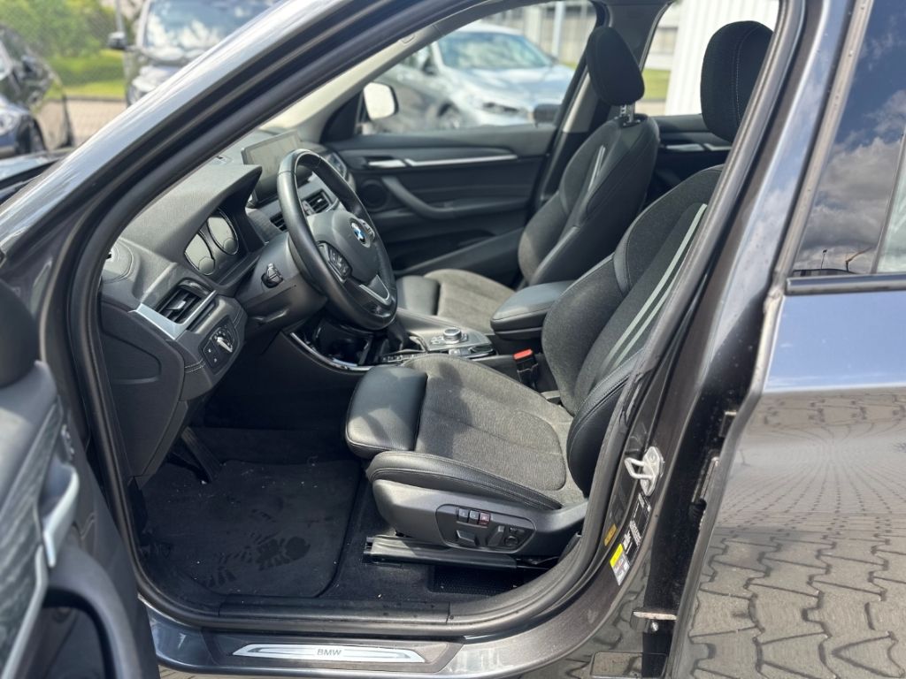 BMW X1 xDrive 25e - Samsaru's Car Outlet