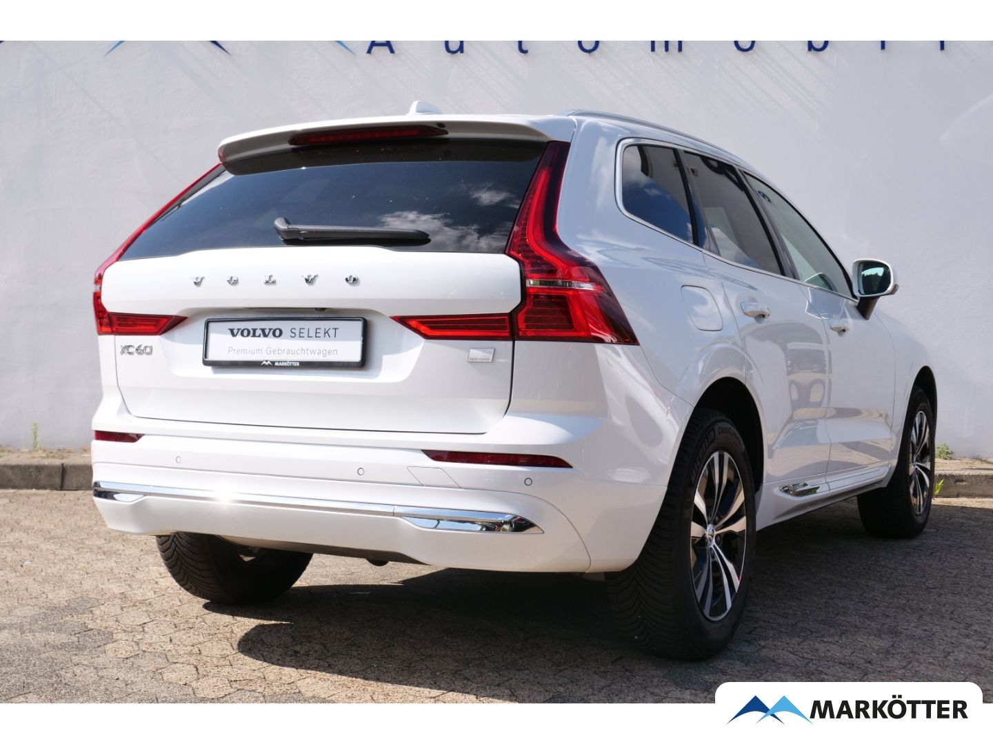 Volvo XC60 T6 AWD Recharge Core STHZ/AHK/BLIS/Google
