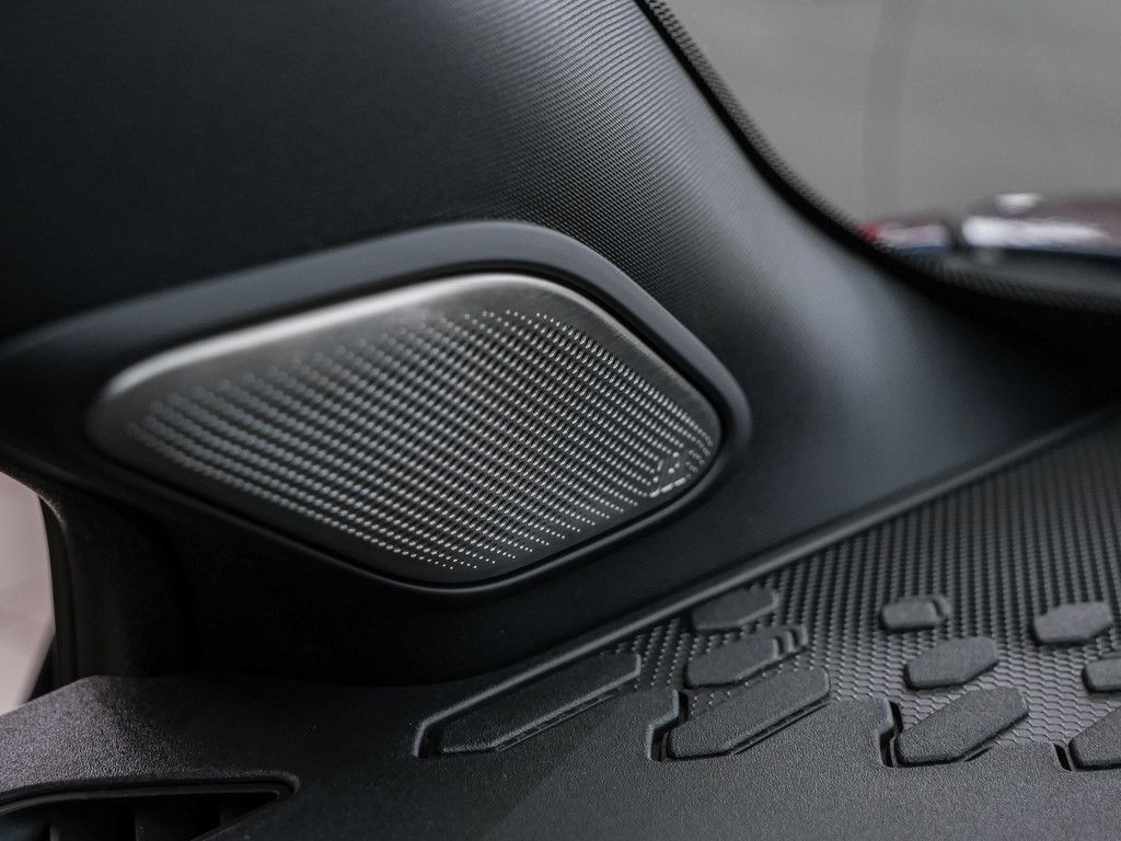 Toyota C-HR 2.0 Plug-In Hybrid GR Sport SHZ KAMERA LED