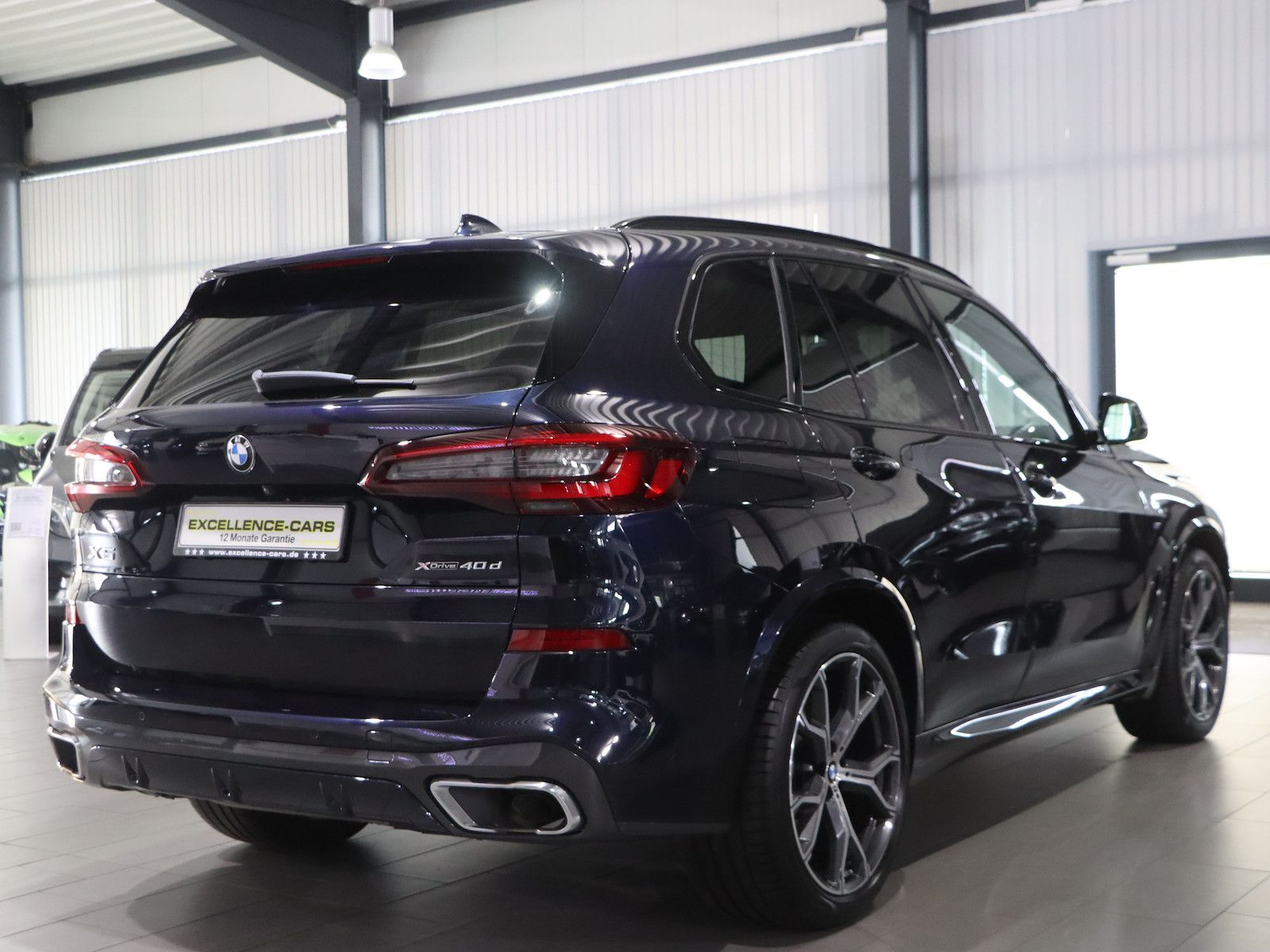 BMW X5 xDrive 40d M-SPORTPAKET / 7-SITZER / PANORAMA