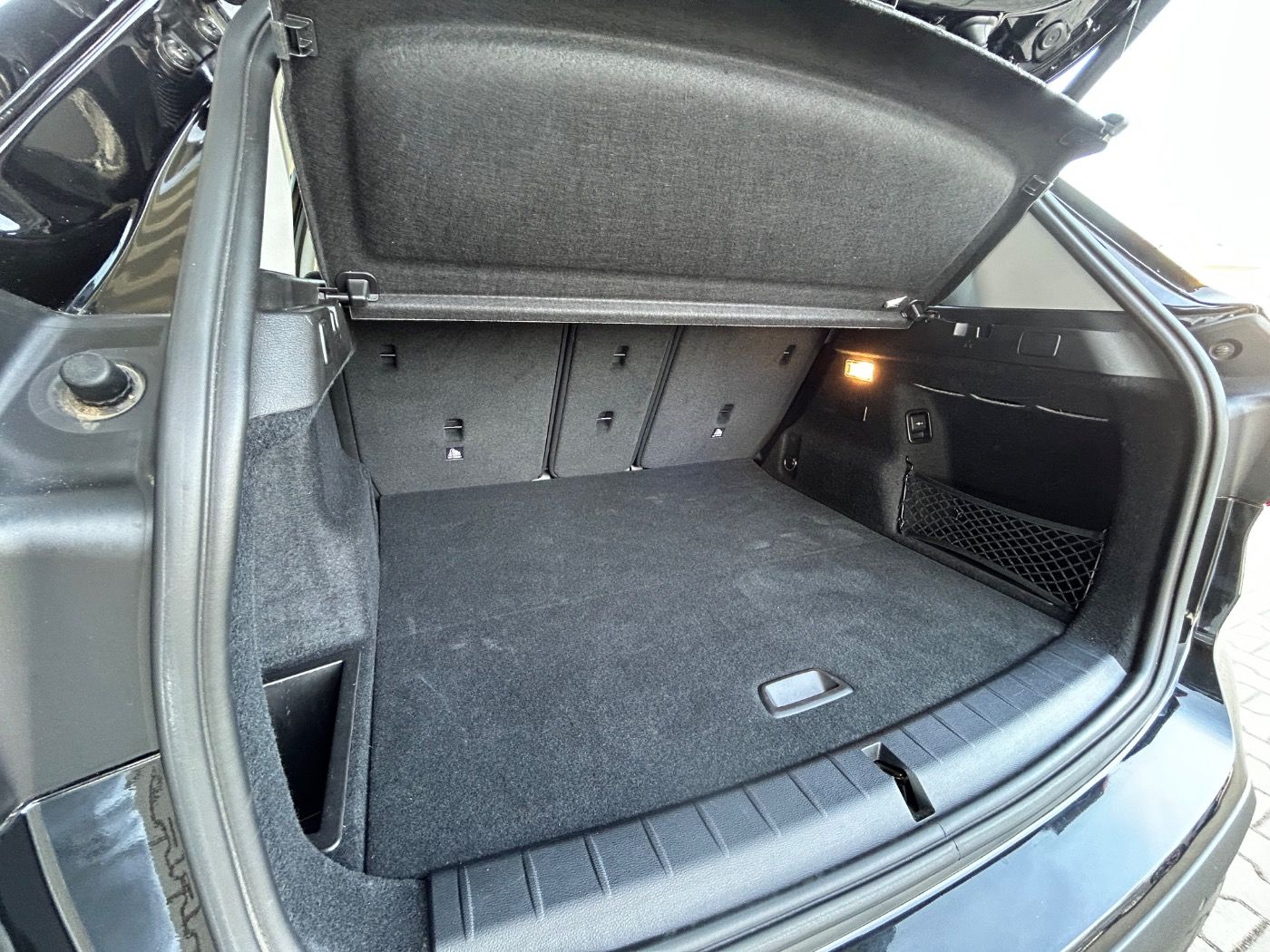 BMW X1 xDrive25e Adv. - Samsaru's Car Outlet