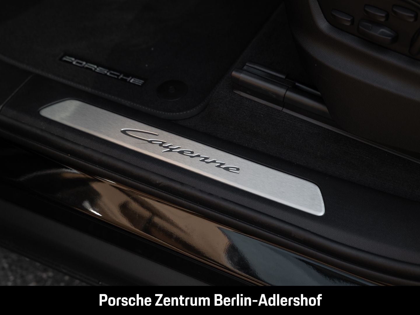 Porsche Cayenne E-Hybrid BOSE Sportabgasanlage Panorama