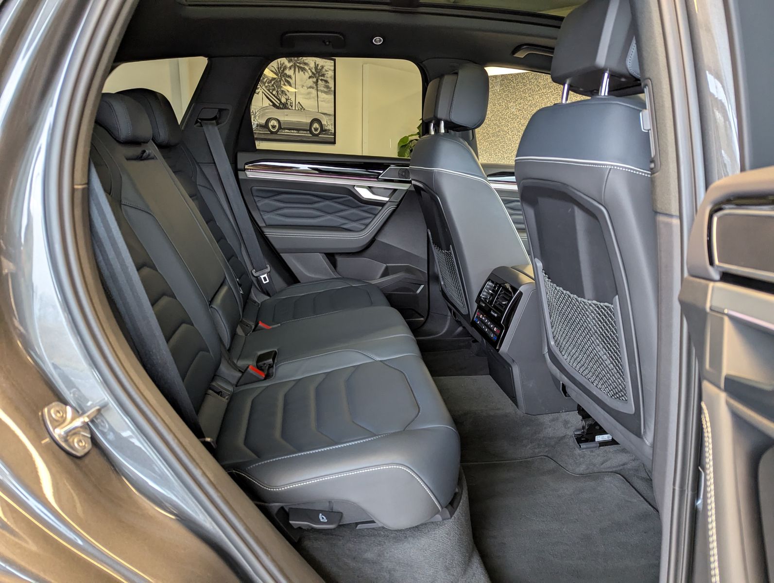 Volkswagen Touareg 3.0TDI 4M R-Line VOLL Black 22" UPE 114T