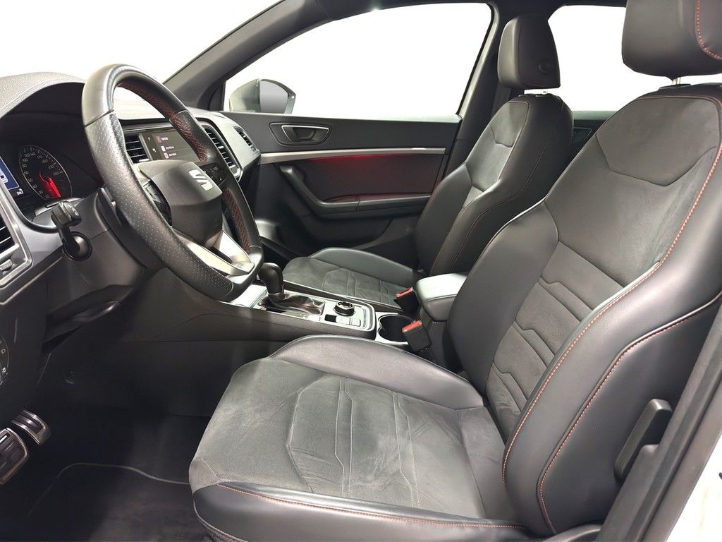 Seat Ateca 2.0 TSI DSG 4Drive FR AHK*PANO*NAVI*LED*AC