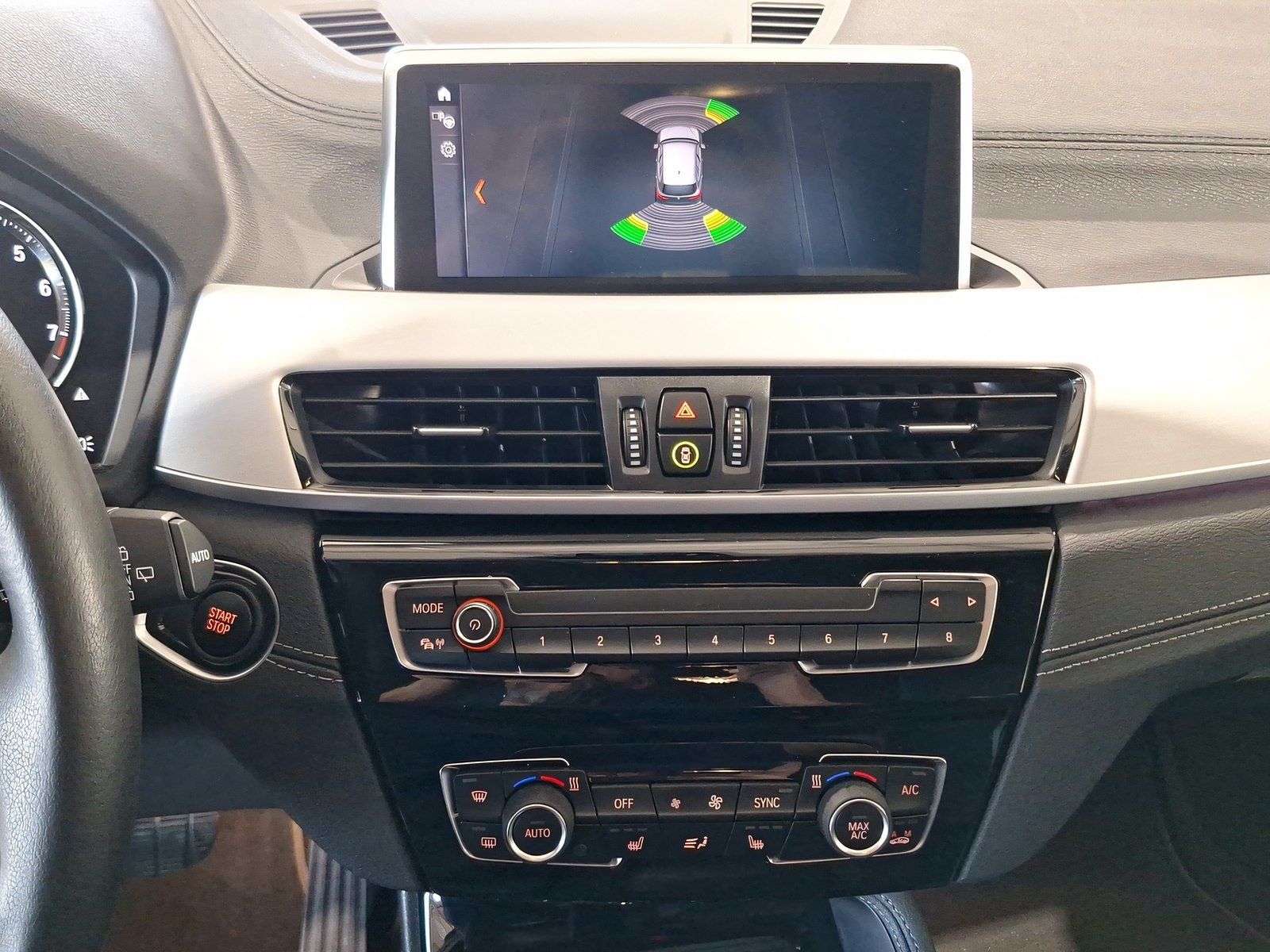 BMW X1 xDrive25e Sport Line - Samsaru's Car Outlet