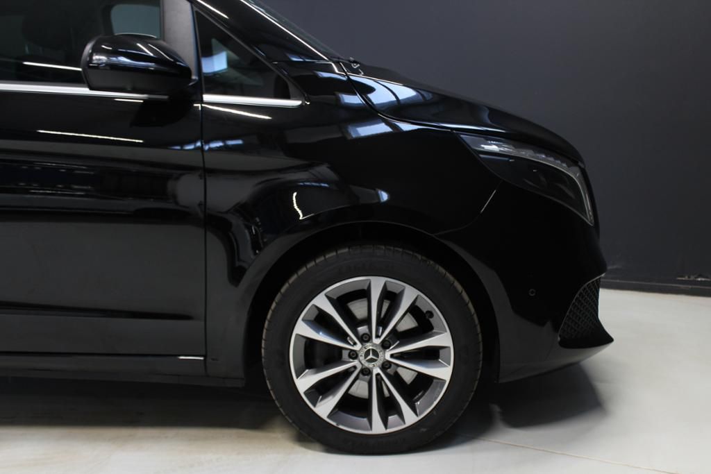 Mercedes-Benz V 300 d Avantgarde Edition - Samsaru's Car Outlet
