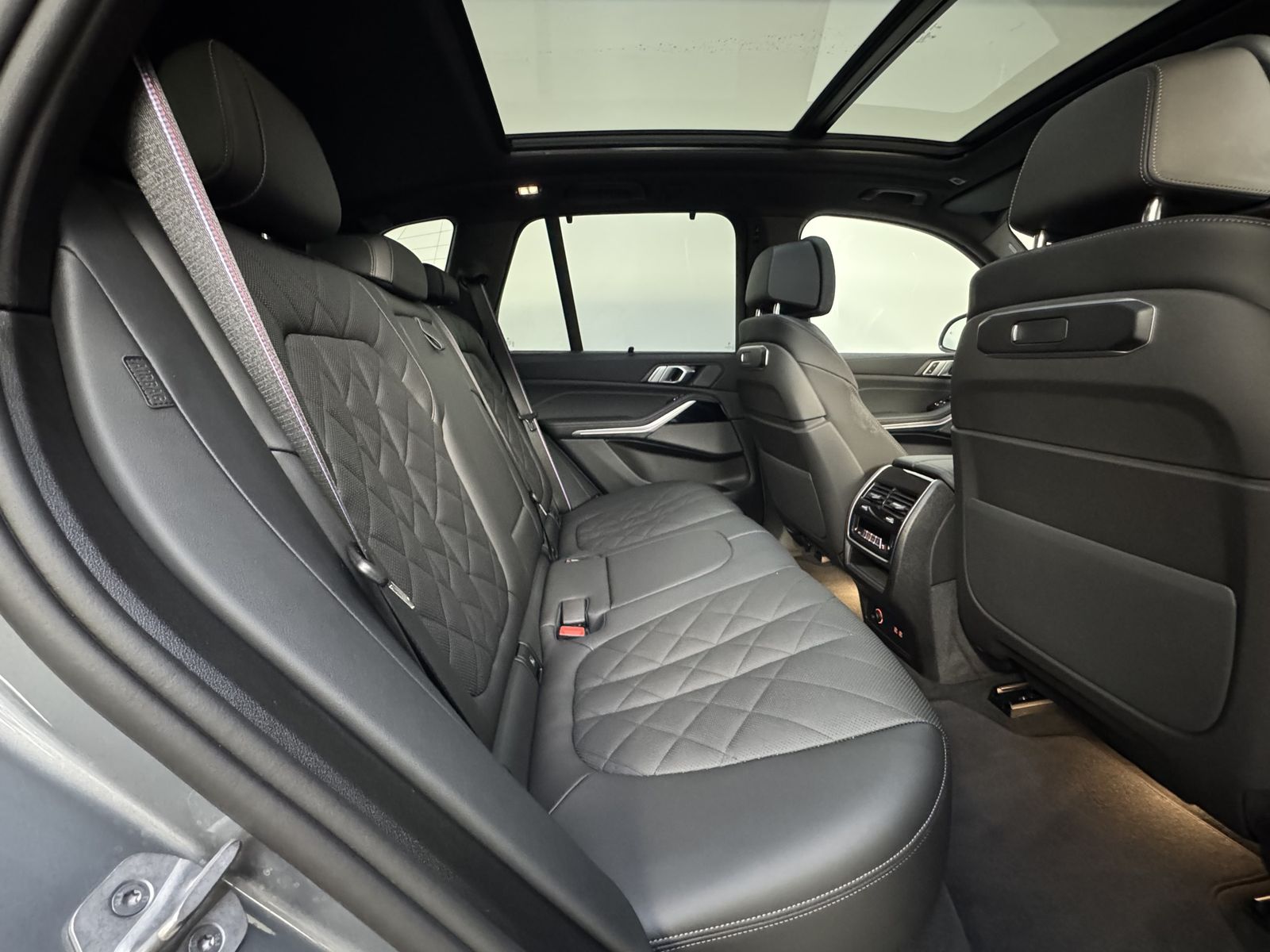 BMW X5 xDr40d M Sport Pro 22Zoll Luftfeder AHK ACC