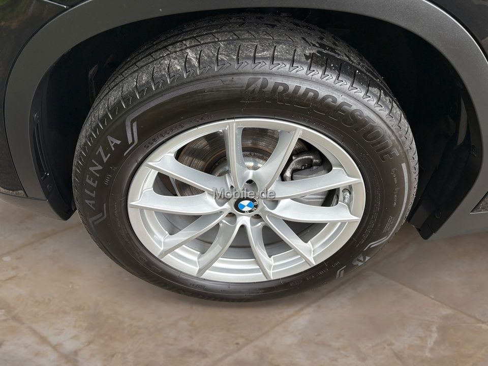 BMW X3 xDrive20d Advantage - Samsaru's Car Outlet
