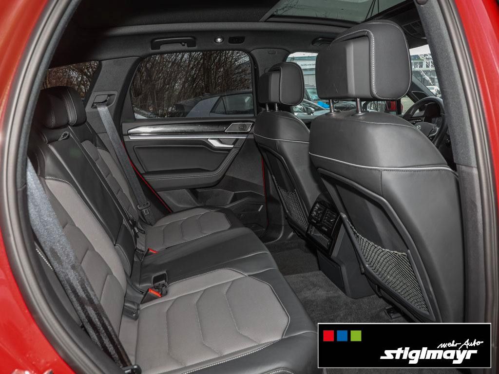 Volkswagen Touareg R-line 3.0TDI HUD+IQ-LIGHT+PANO+STANDHZG