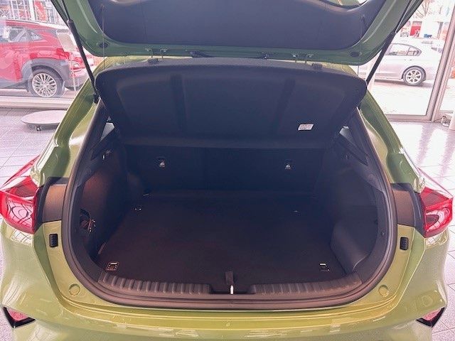 Kia XCeed 1.6 PHEV Spirit - Samsaru's Car Outlet