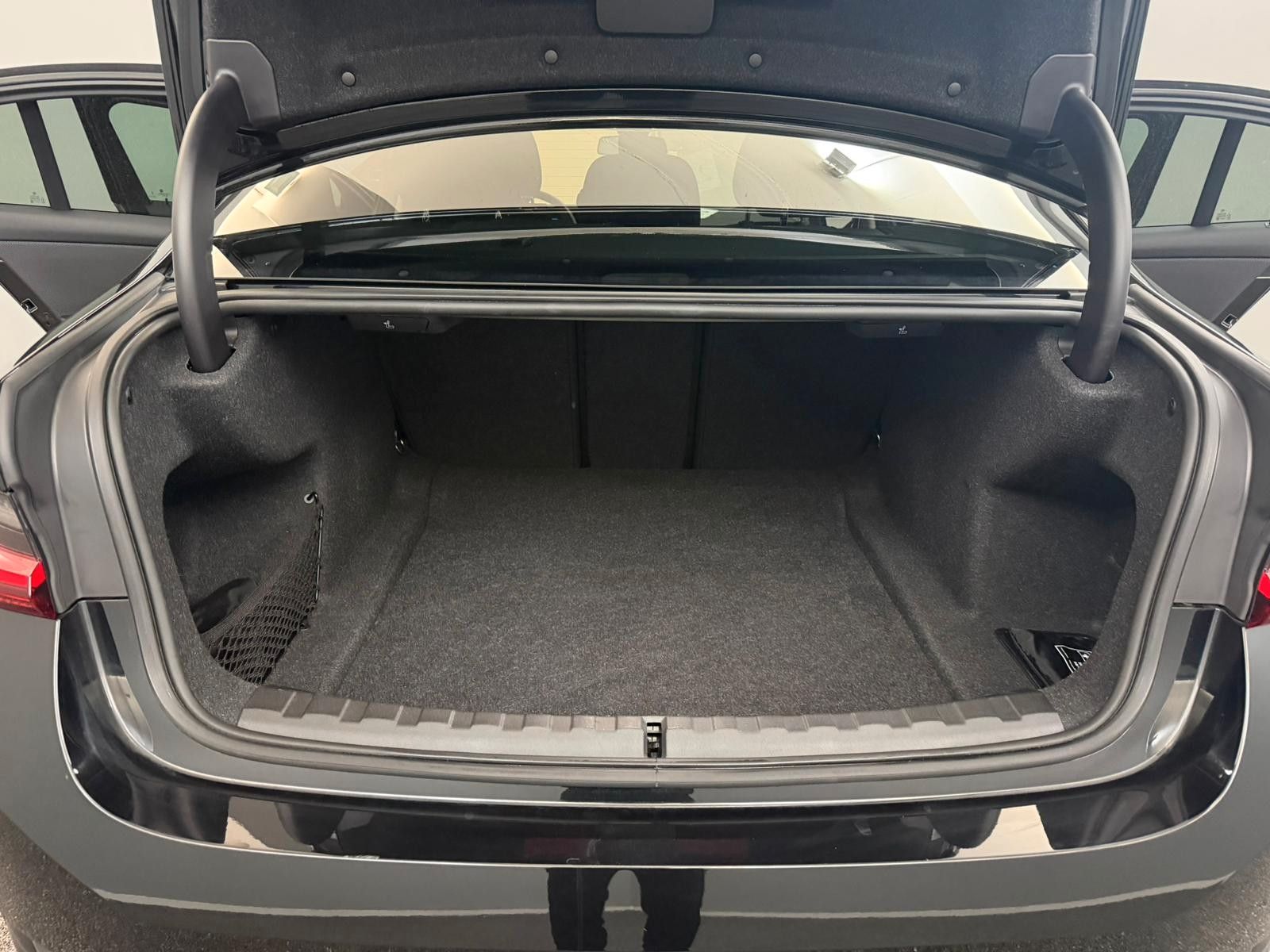 BMW 320 d xDrive Limo*1.HD*U-FREI*BMW-GARANTIE*