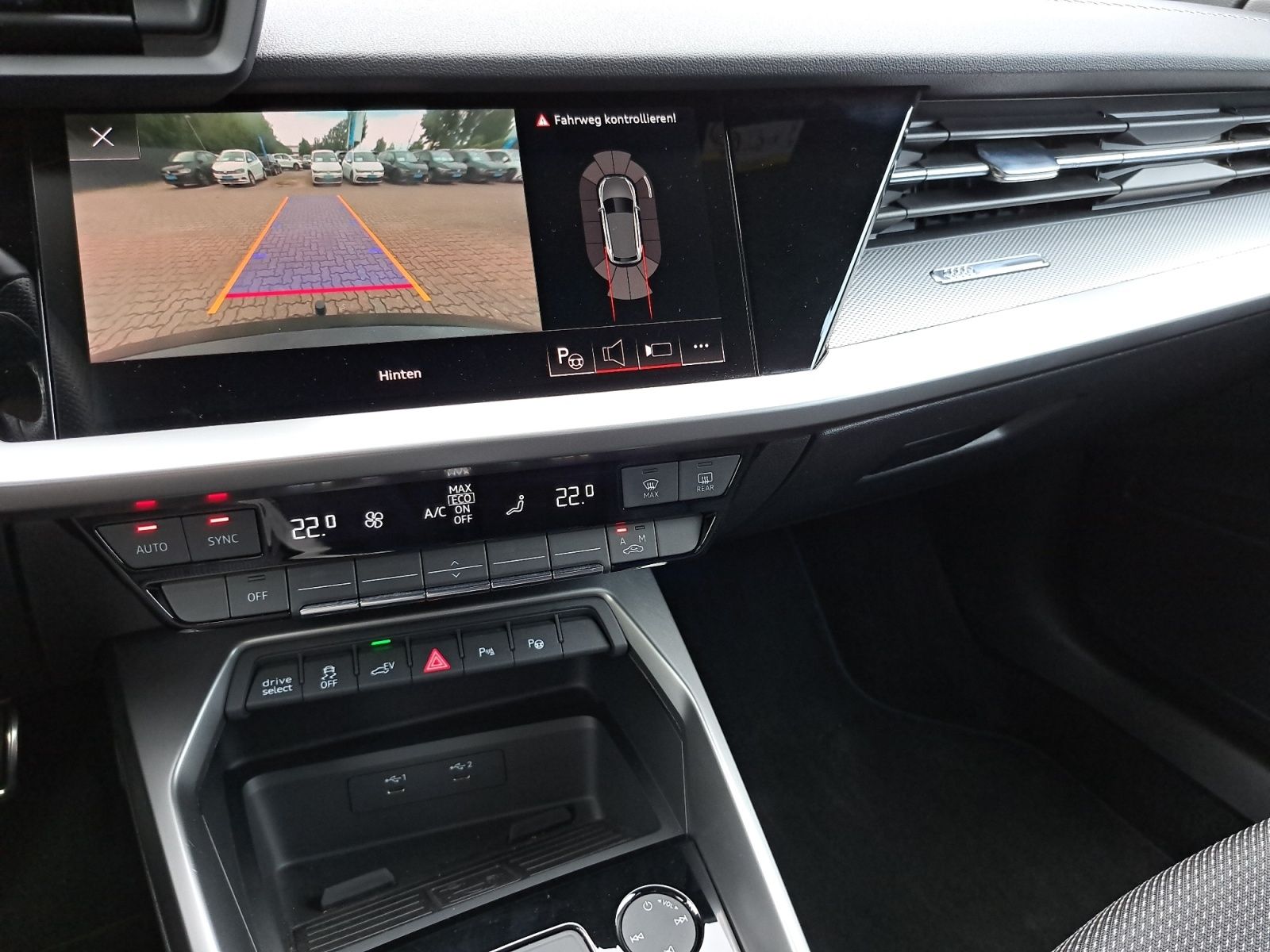 Audi A3 Sportback advanced 40 TFSIe S tronic - Samsaru's Car Outlet