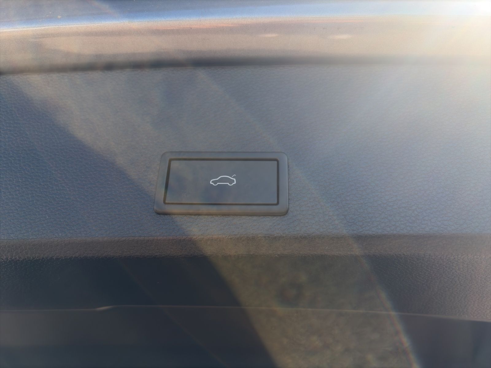 Seat Ateca FR 1.5 TSI NAVI BEATS ACC AHK FULL LINK