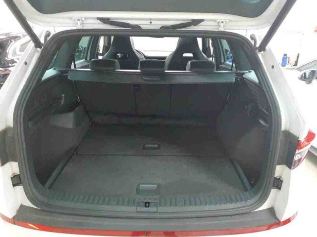 Skoda Kodiaq RS 2.0 TSI DSG 4x4 AHK+PANO+LEDER+elHK
