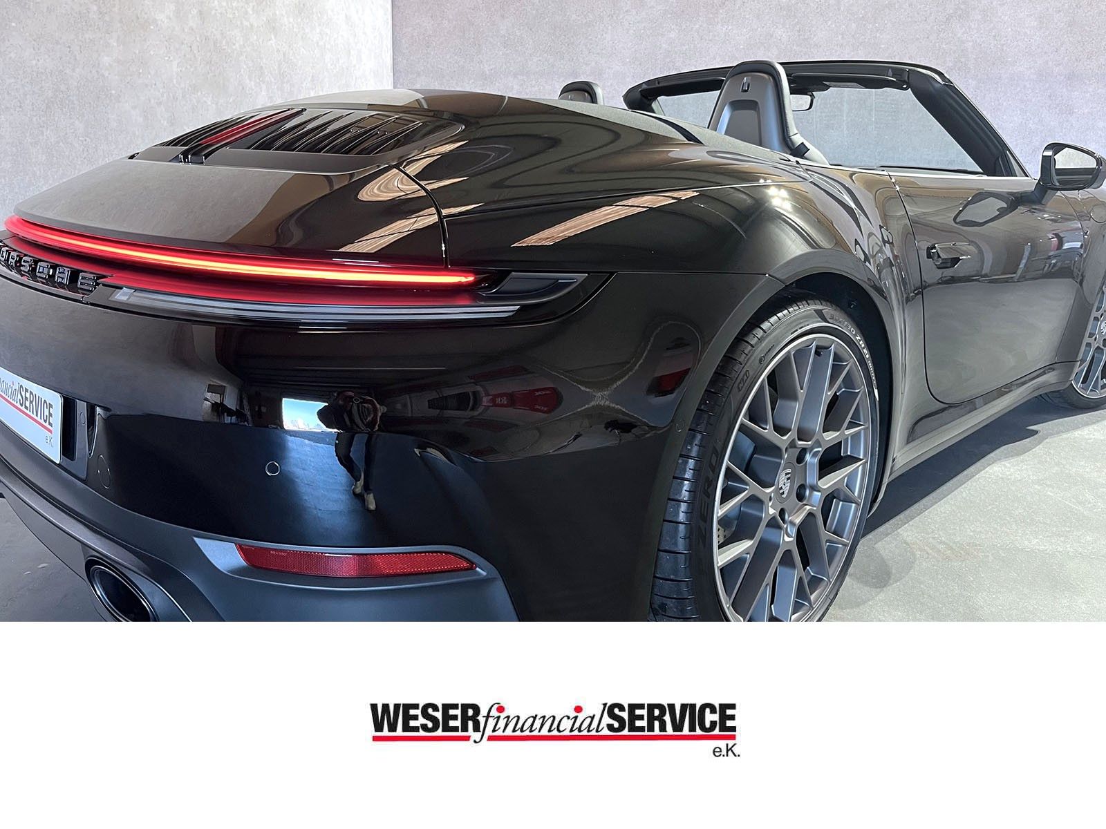Porsche 911 992.2 Cabrio - Samsaru's Car Outlet