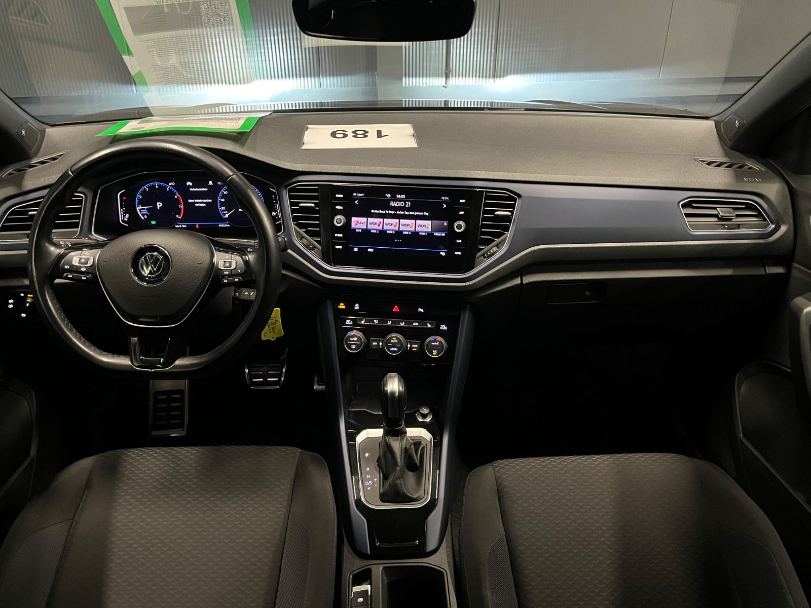 Volkswagen T-Roc 1.5 TSI DSG United - Samsaru's Car Outlet