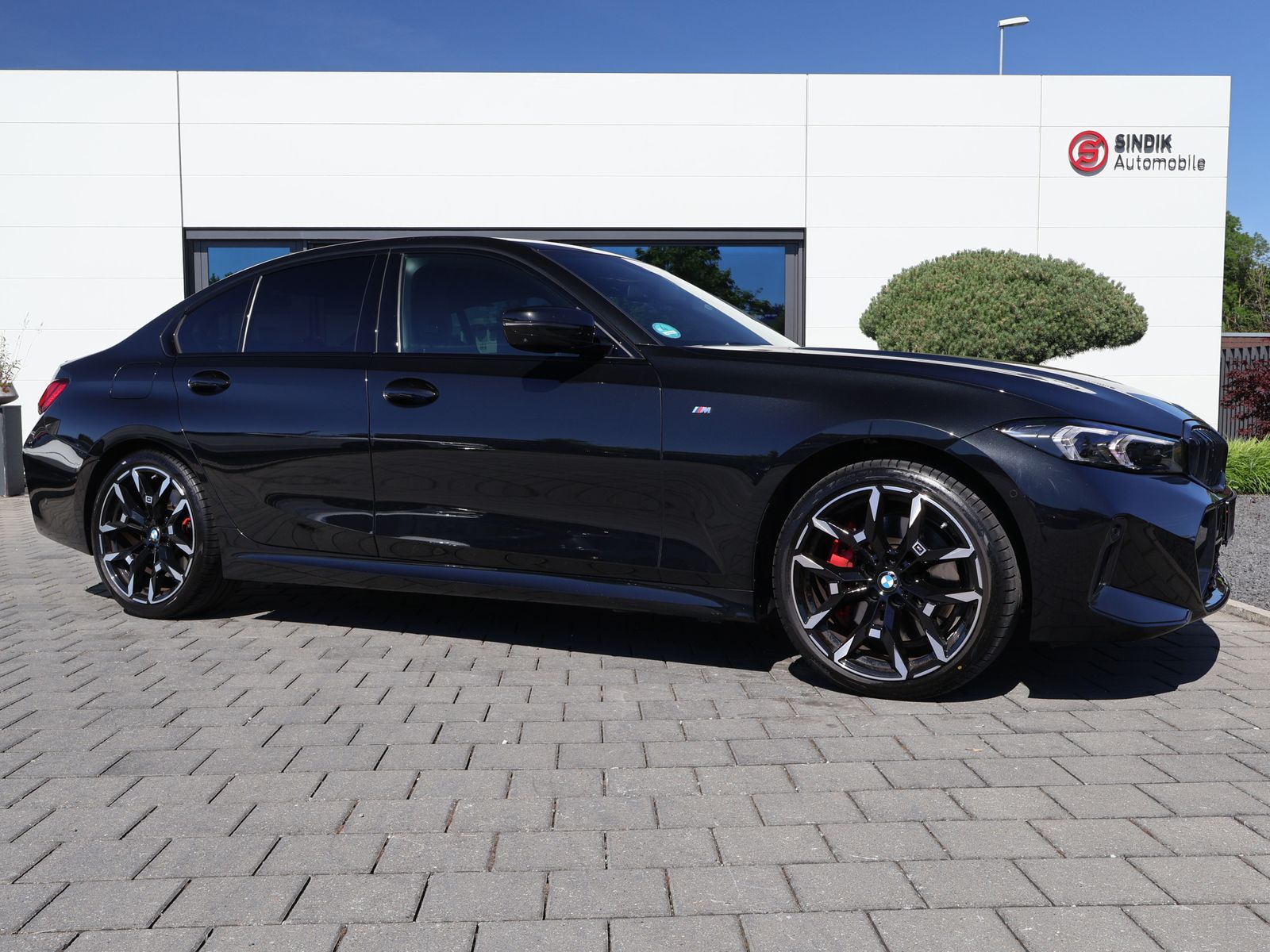 BMW 320 d xDrive M Sport Pro-M Sitze-ACC-AHK-SoundSy